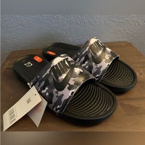 Nike Victori One Black/Grey Camo Print Men's Slides Sandals Size 12 New!